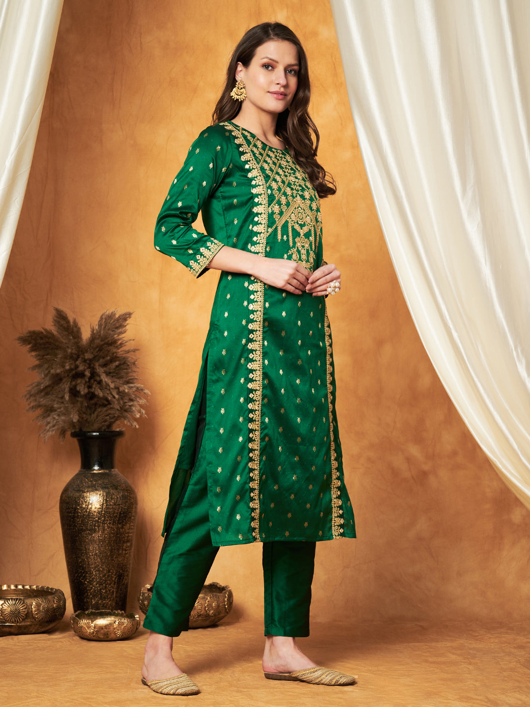 Elegant Green Kurta with Pant & Dupatta Set