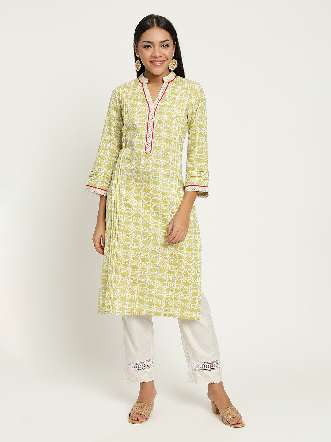 Be Indi Women Green Printed Kurta