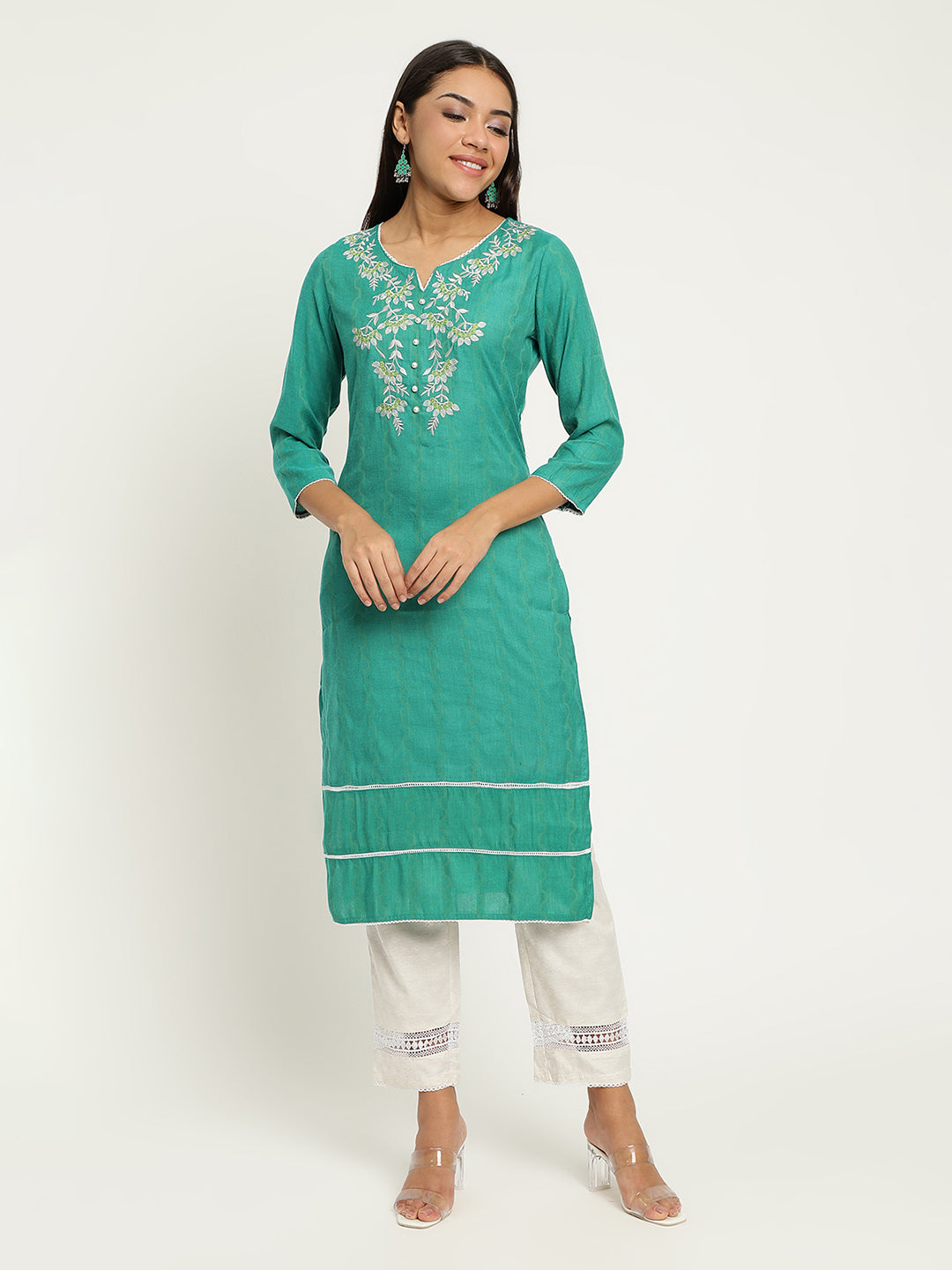 Be Indi Women Turquoise Embroidered  kurta