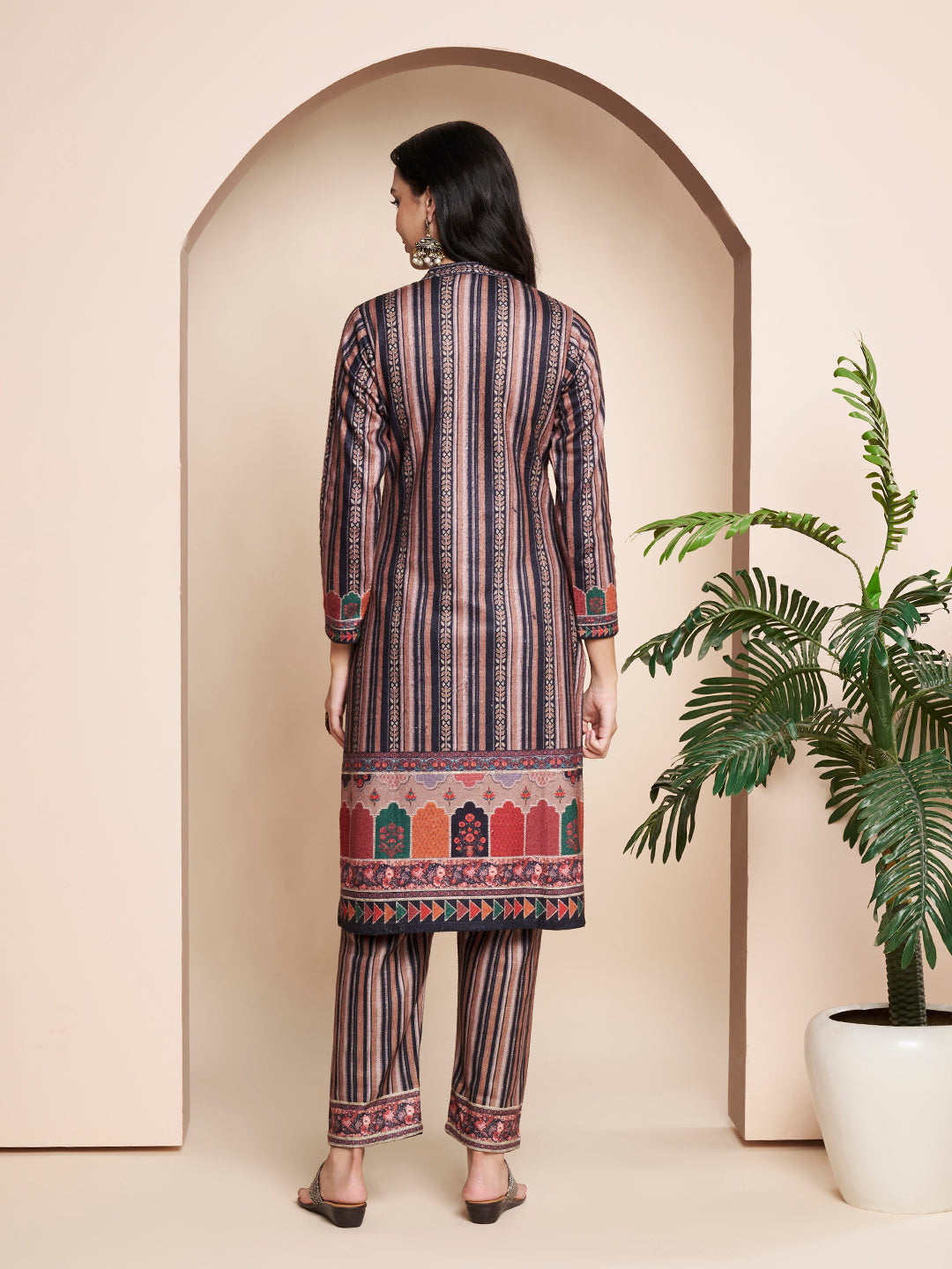 Winter Printed Handwork kurta With Pant