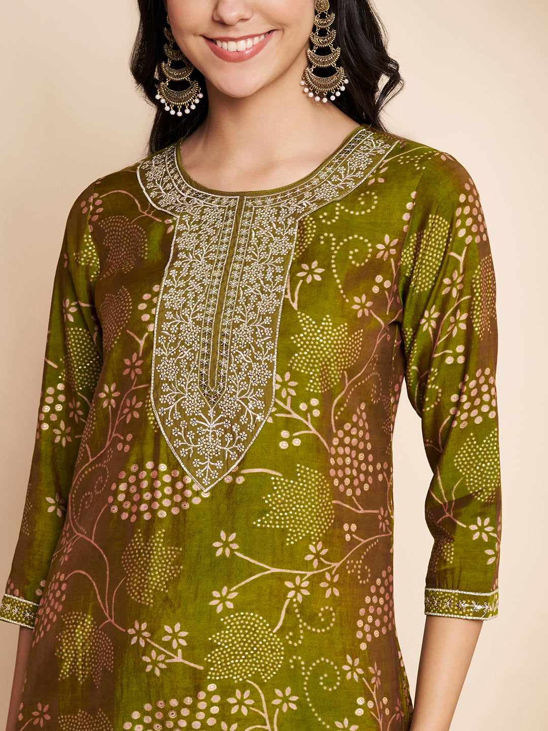 Green Embroidered Kurta Set with Pant & Dupatta