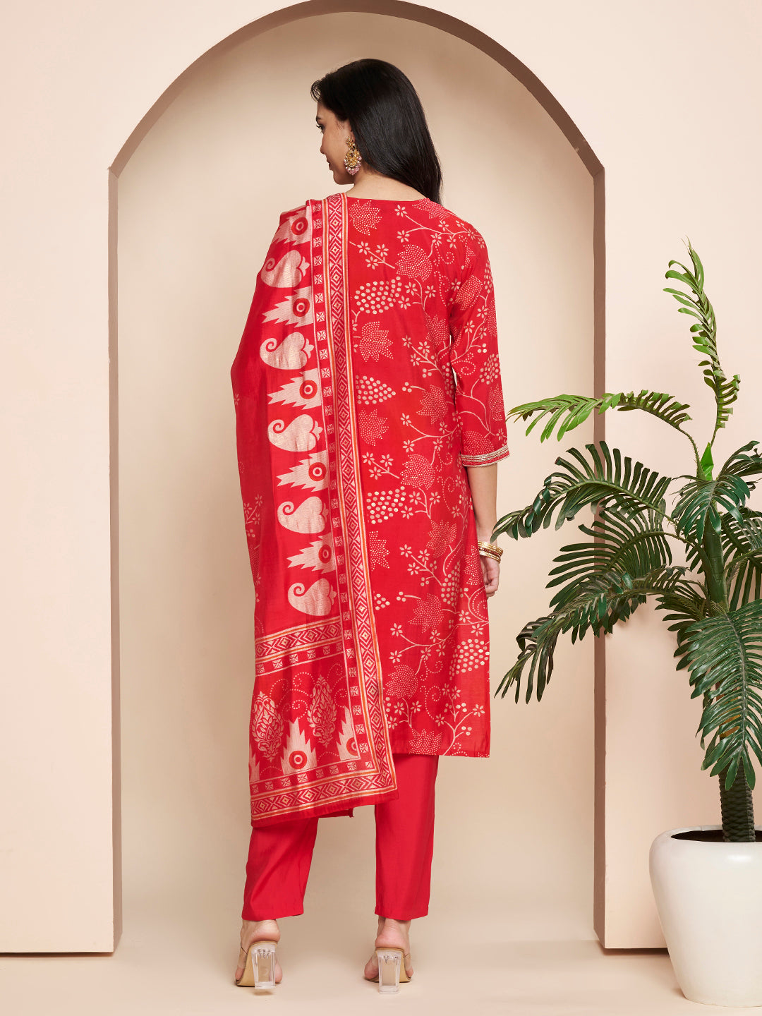 Fuchsia Embroidered Kurta Set with Pant & Dupatta
