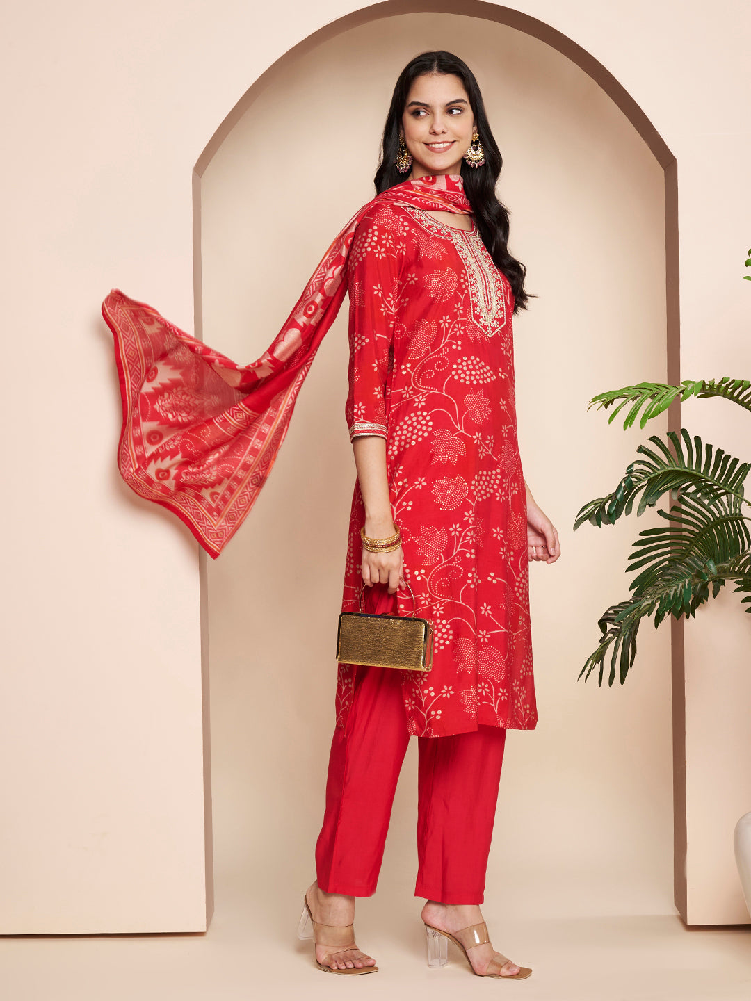 Fuchsia Embroidered Kurta Set with Pant & Dupatta