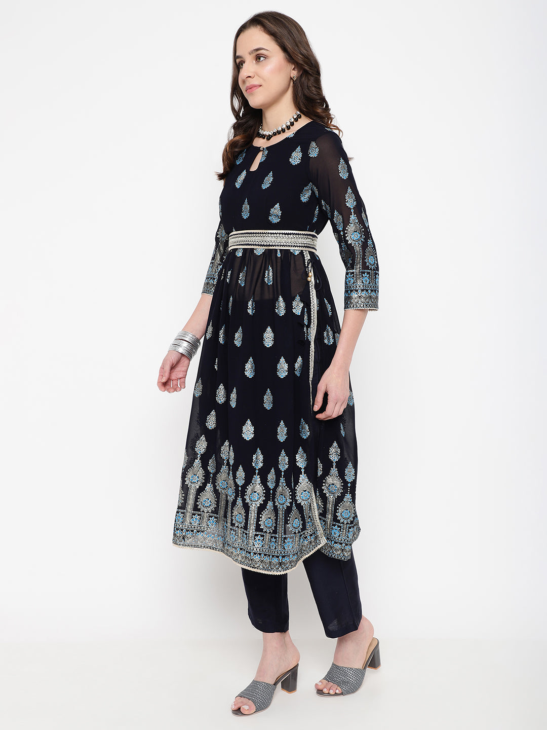Nayra Cut Kurta Set with Foil Print