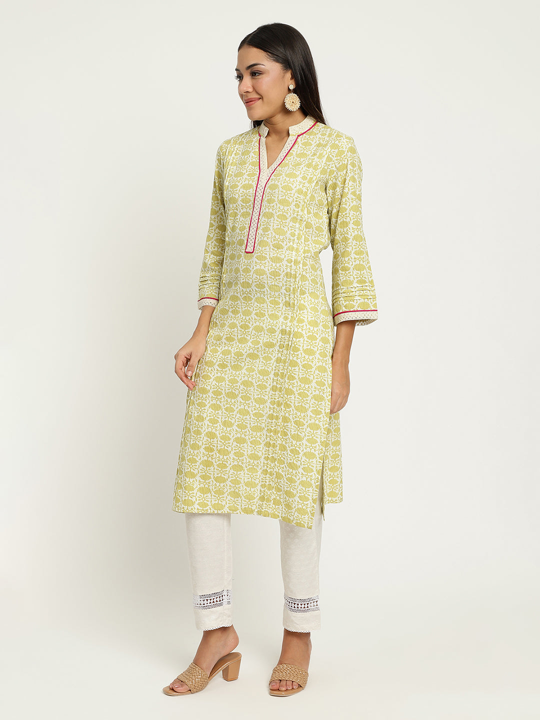 Be Indi Women Green Printed Kurta