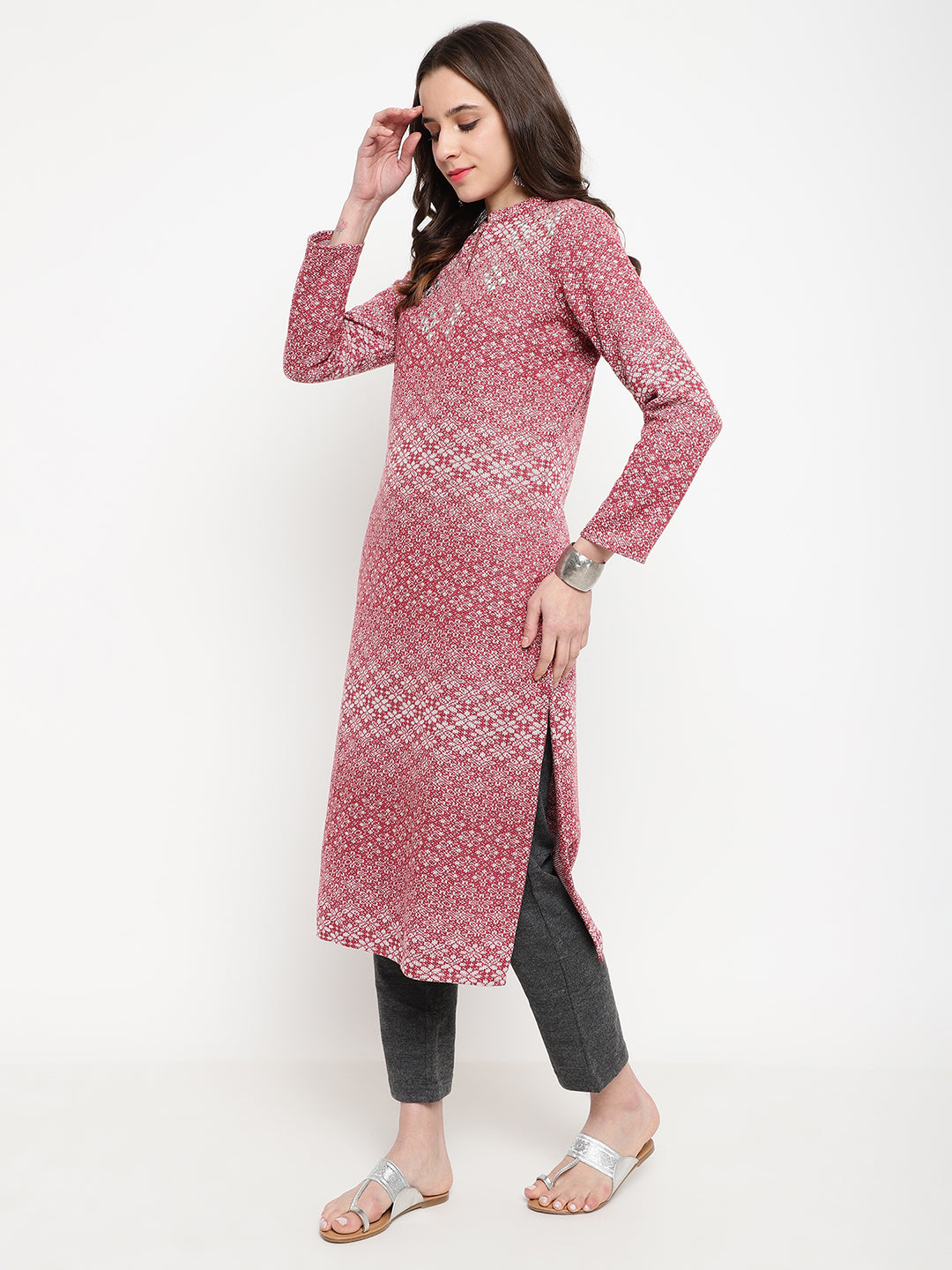 Be Indi Women Woolen Red Self Design Kurta