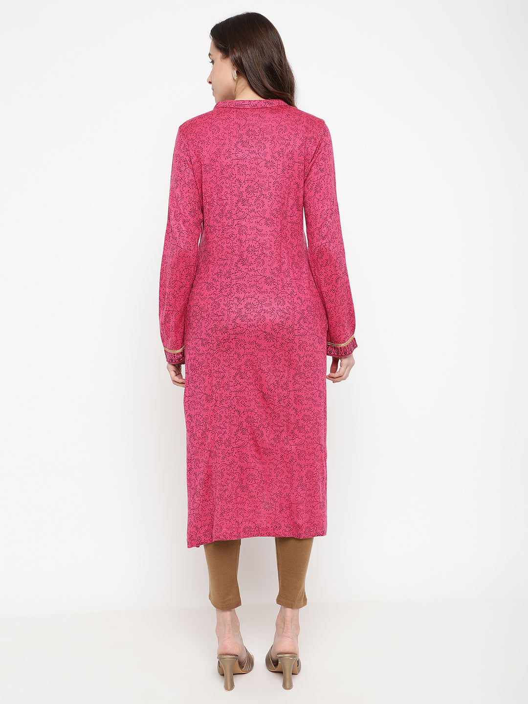 Be Indi Women Woolen Pink Printed Kurta.