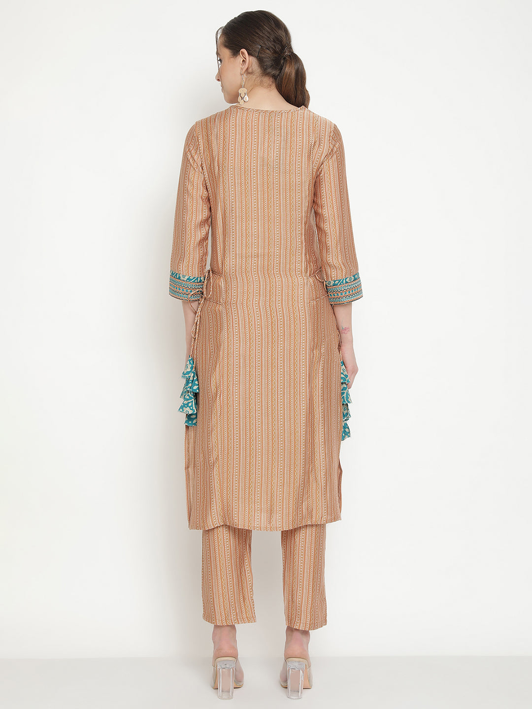 Brown Geometrical Kurta With Trosure.