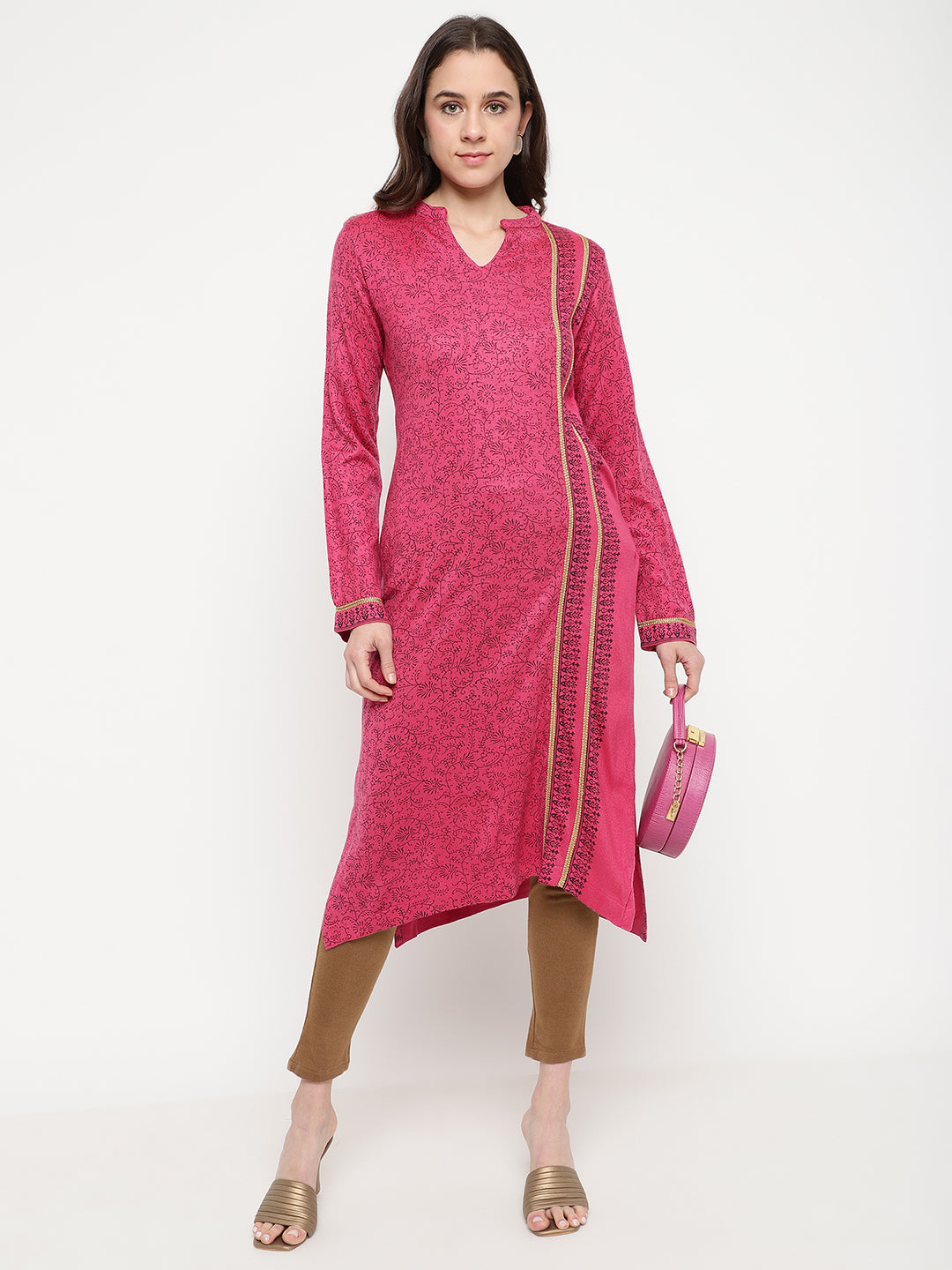 Be Indi Women Woolen Pink Printed Kurta.