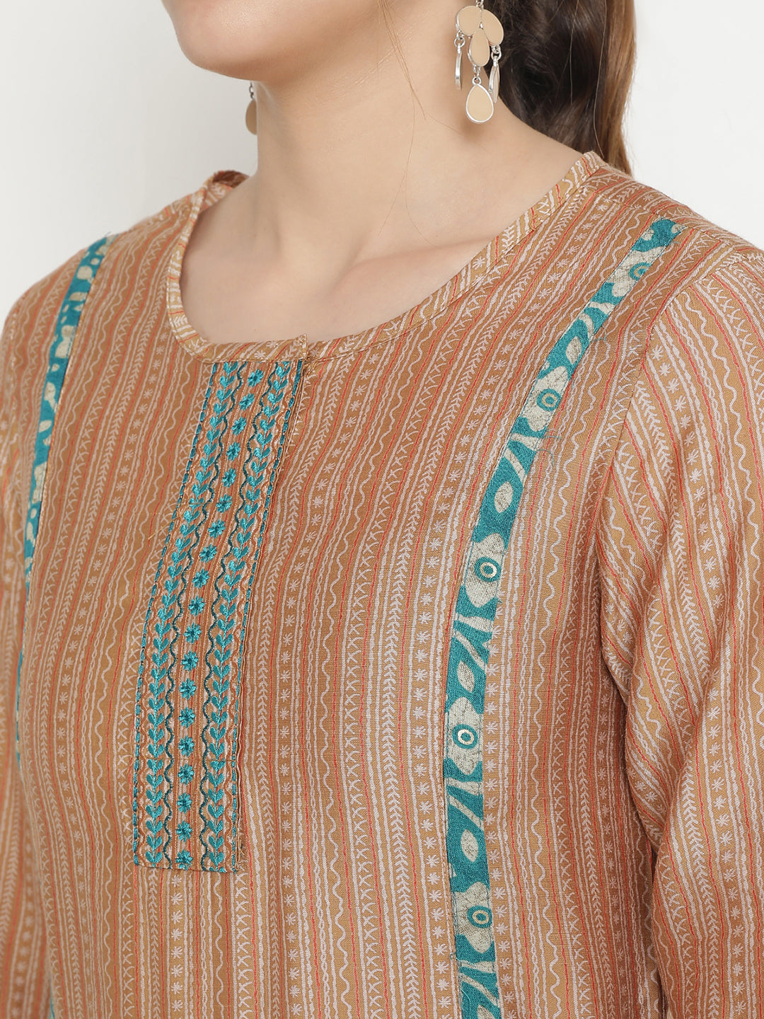 Brown Geometrical Kurta With Trosure.
