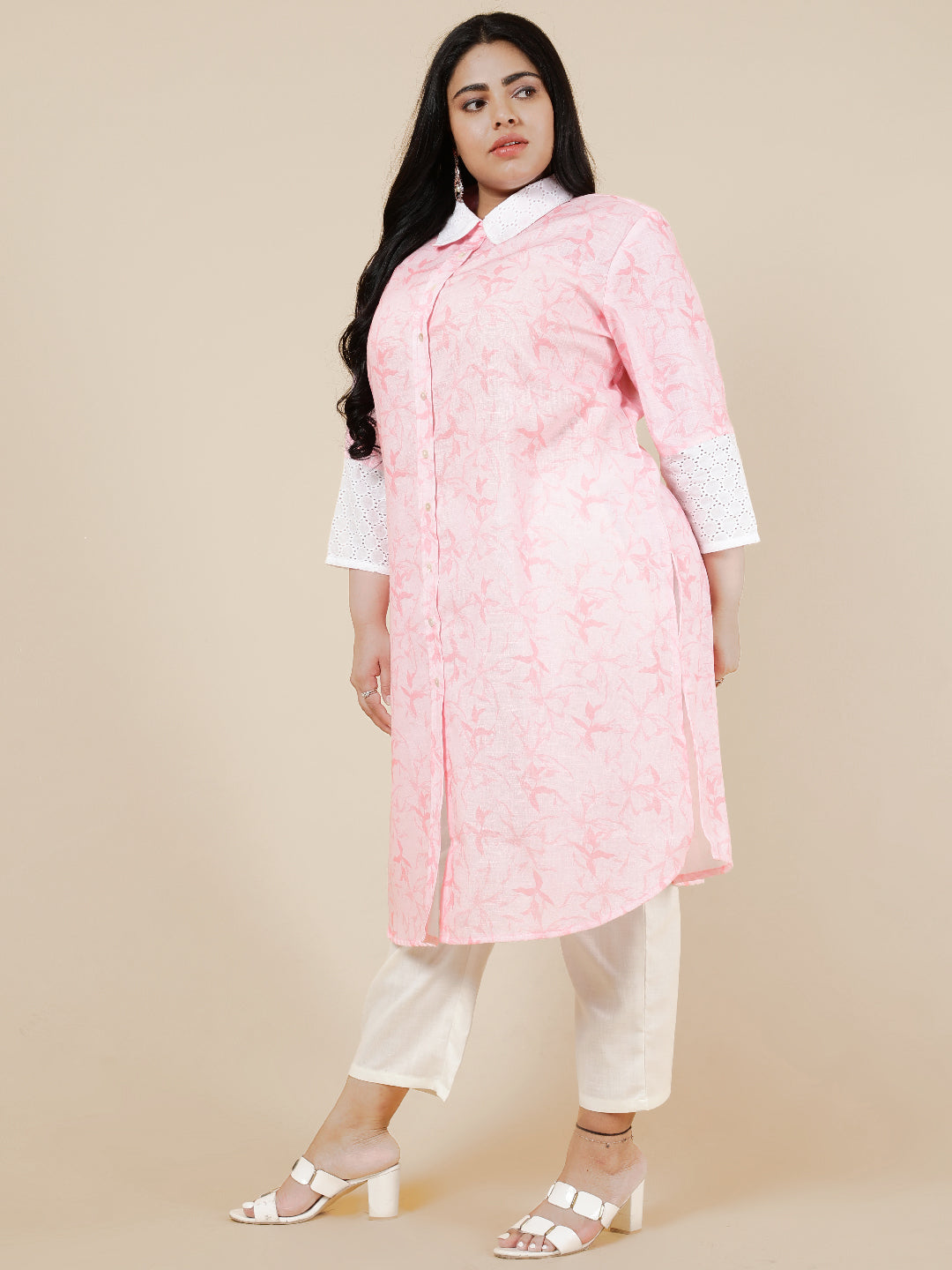 Pink Plus Size Floral Printed straight kurta.