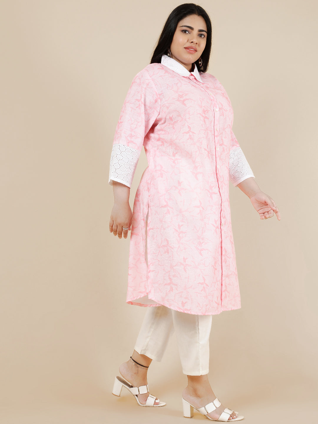 Pink Plus Size Floral Printed straight kurta.