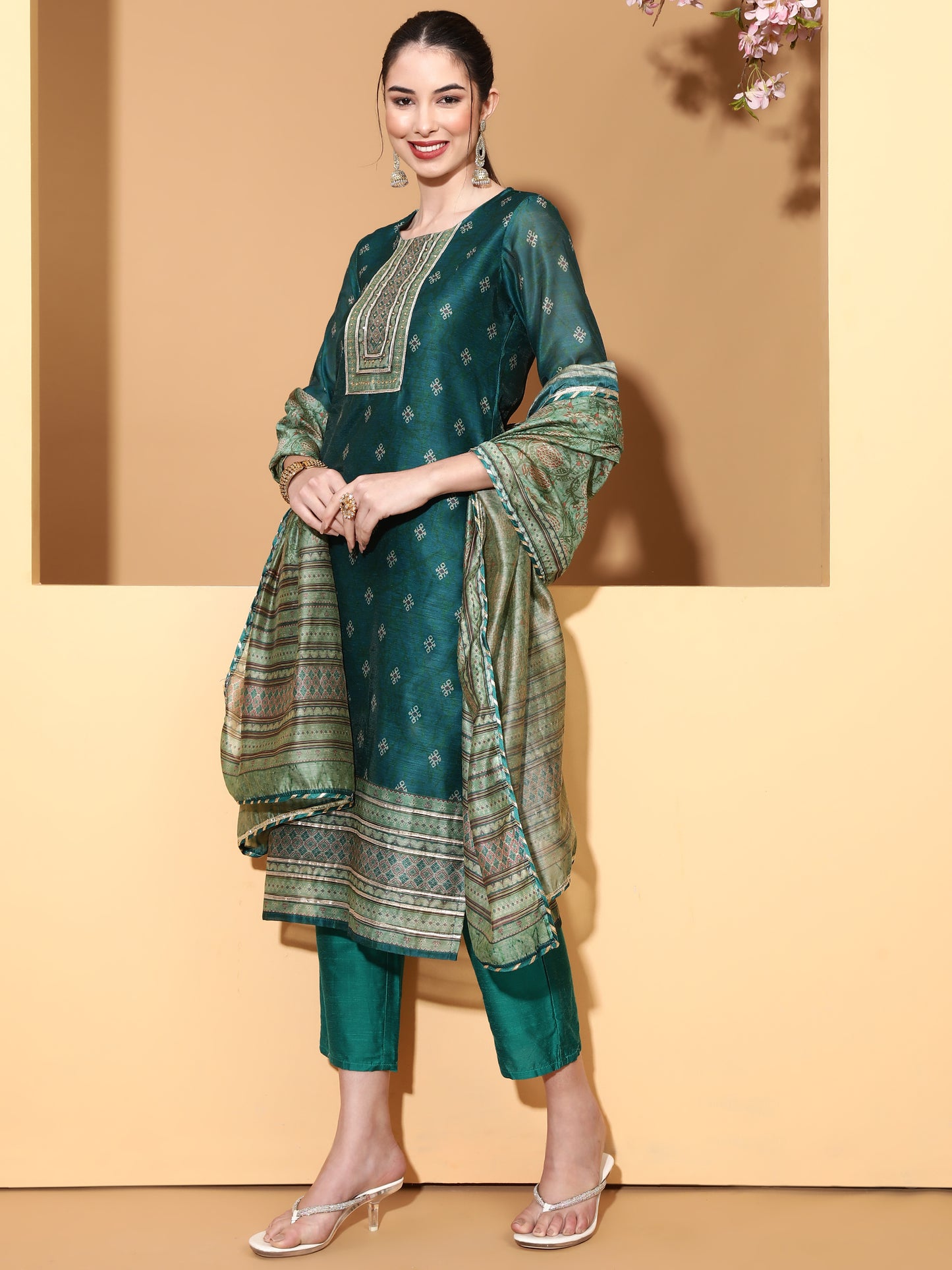 Be Indi Women Green Chanderi Silk Kurta With Trouser & With Chandrei Slik Dupatta