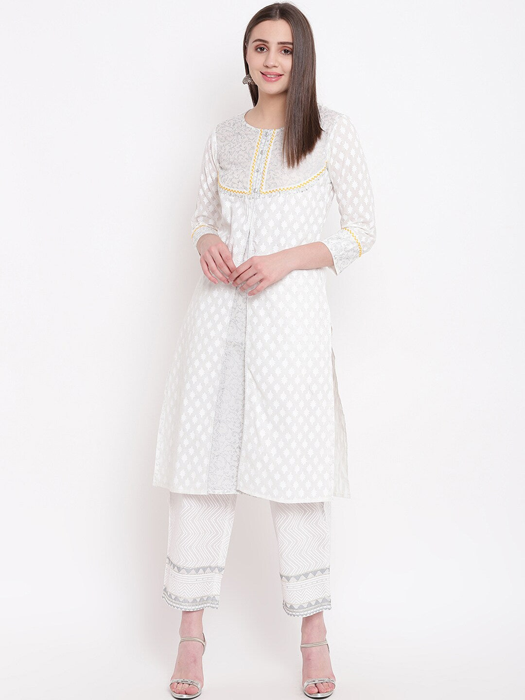 BeIndi Women White Kurtas