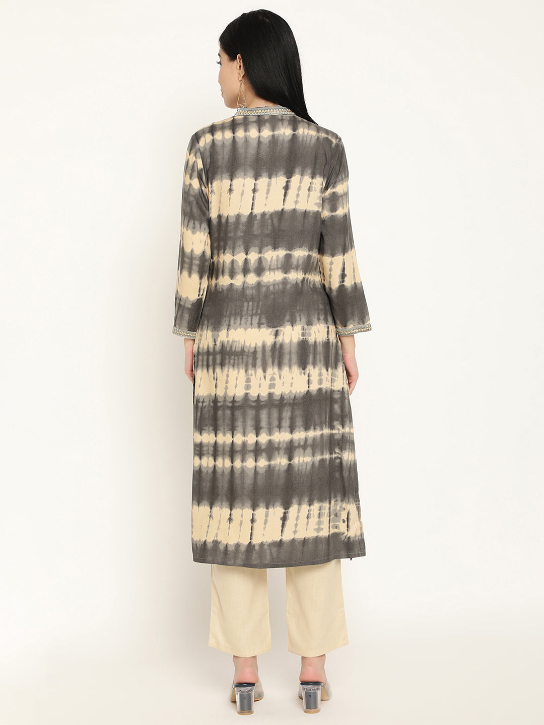 BeIndi Women's Grey Tie & Dye, Mandarin Collar Kurta With Princess Panels & Delicately Woven Lace.