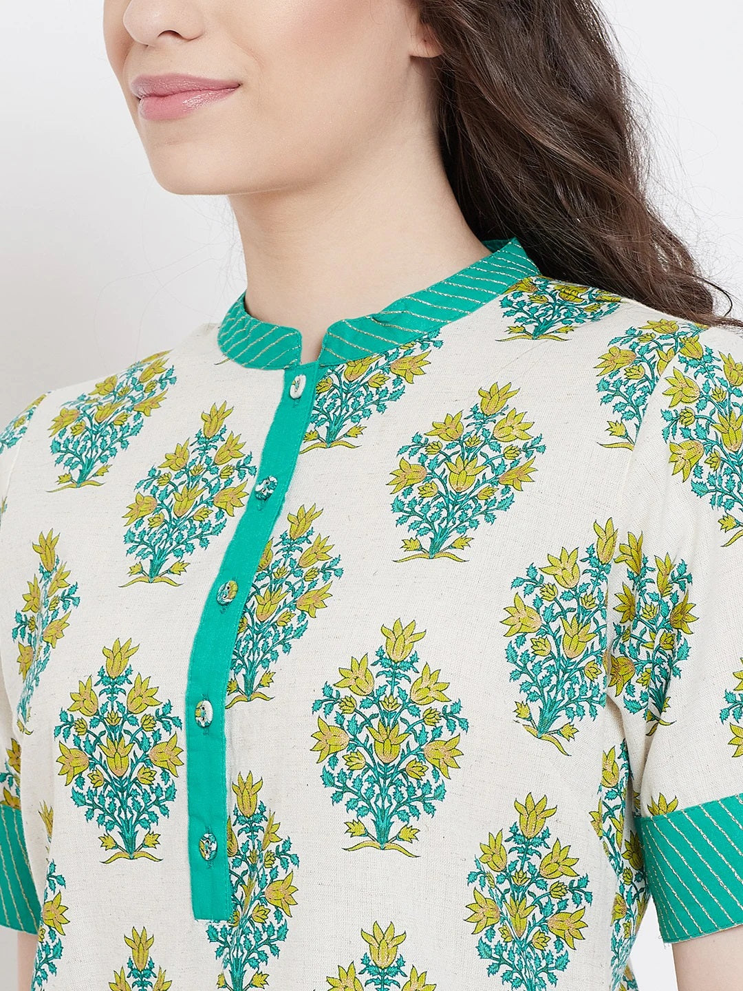 Be Indi Women Green Geometric Kurta