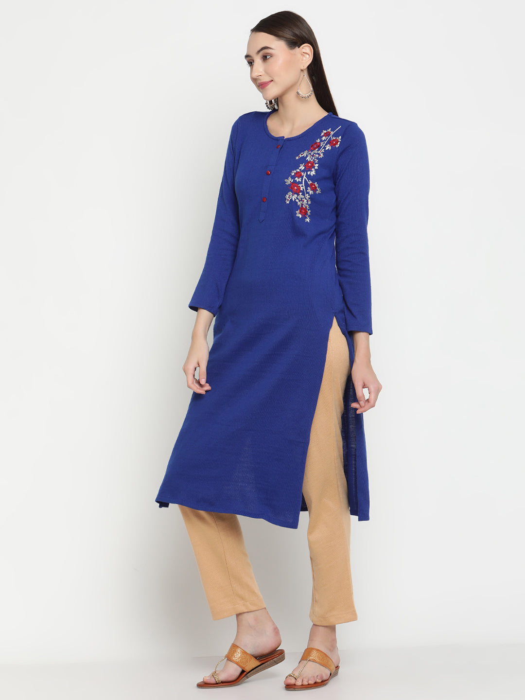 BeIndi Knitted Women Winter Blue Embroidered Kurta