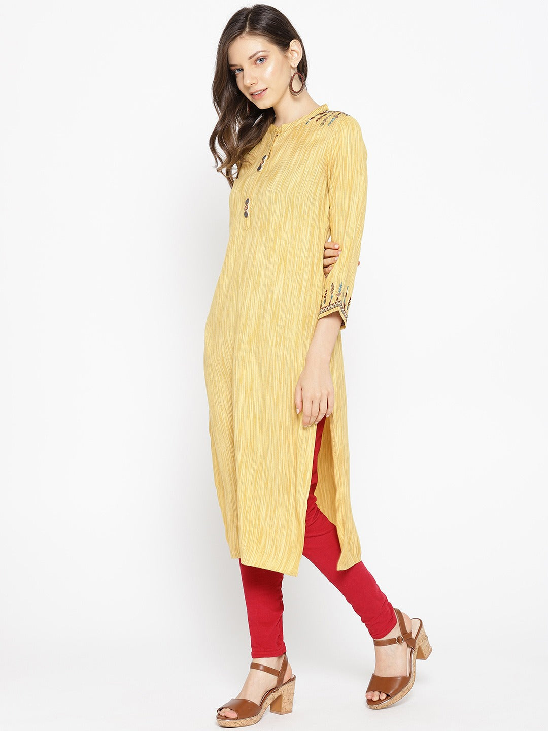 Be Indi Women Yellow Woven Design Straight Kurta