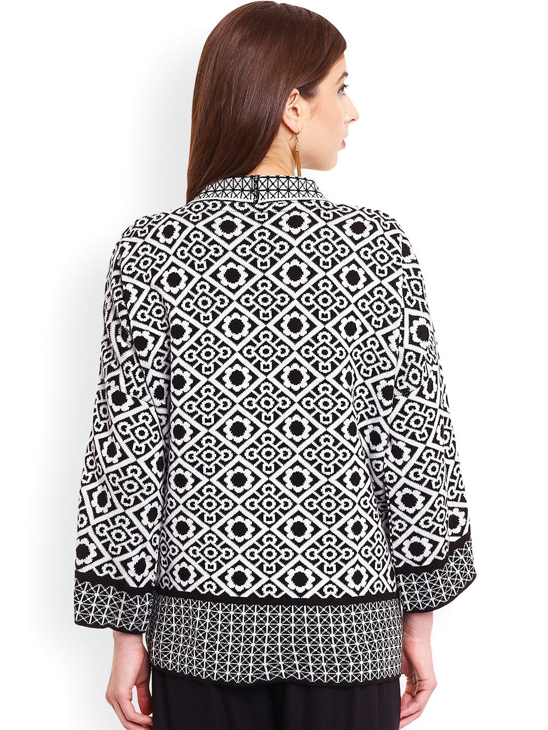 Be Indi Black & White Patterned Shrug