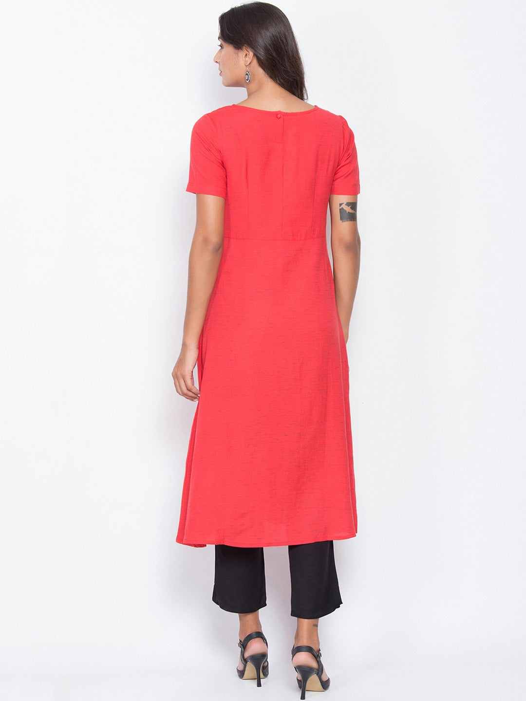 Be Indi Women Coral Pink Solid A-Line Kurta