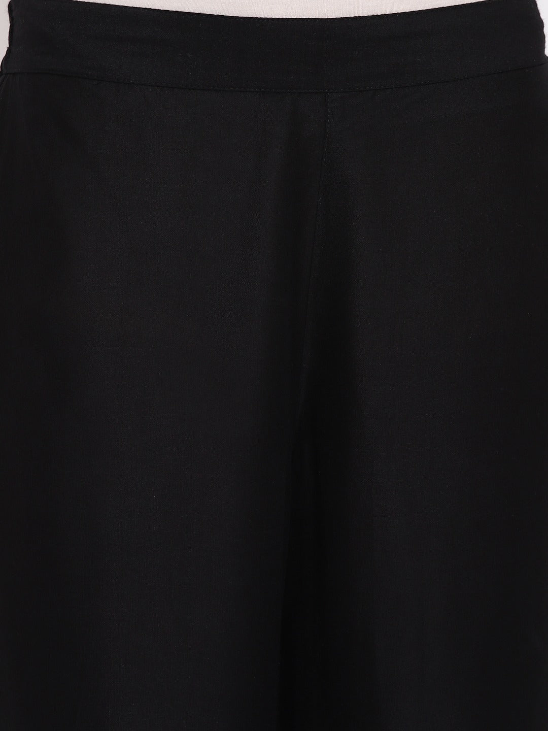 Be Indi Women Black & Beige Solid Wide Leg Palazzos