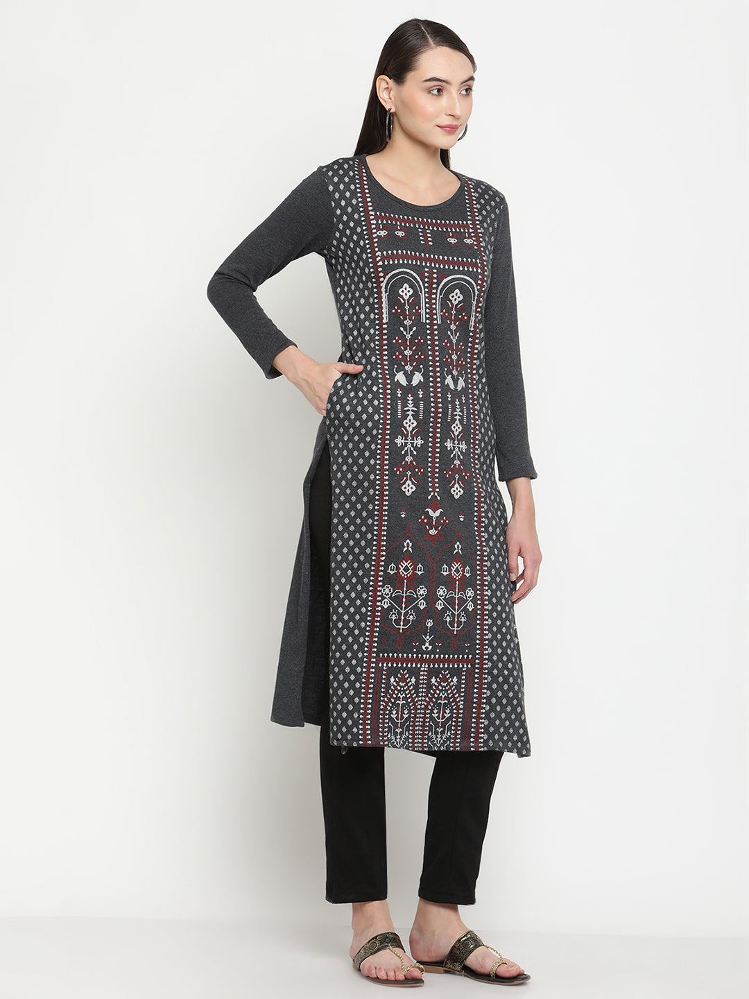 BeIndi Knitted Women Winter Grey Ethnic Printed Kurta