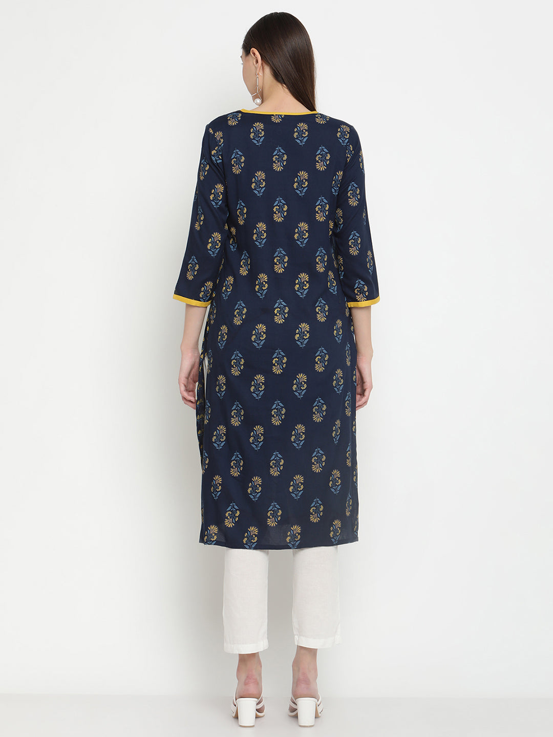 BeIndi Women Navy Blue Floral Print Kurta.