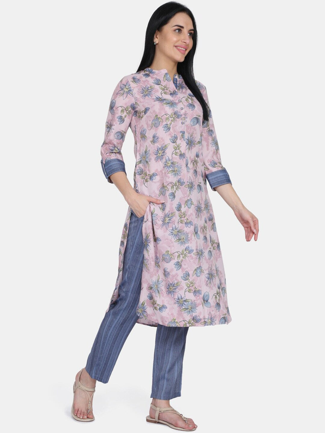 BeIndi Women Purple Foil Printed Kurta With Straight Pant And Pocket