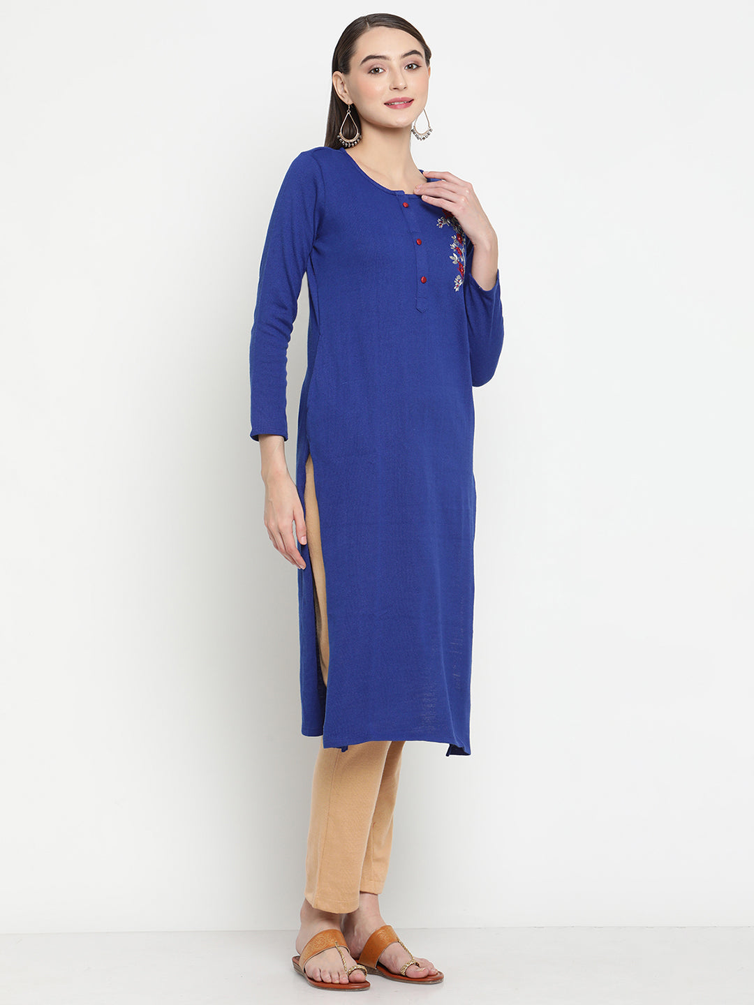 BeIndi Knitted Women Winter Blue Embroidered Kurta