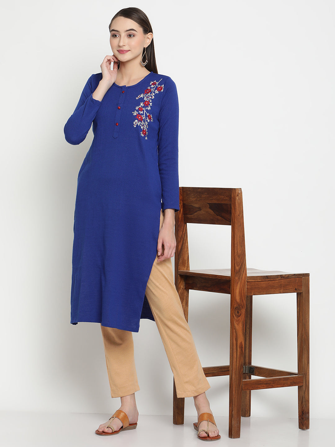 BeIndi Knitted Women Winter Blue Embroidered Kurta