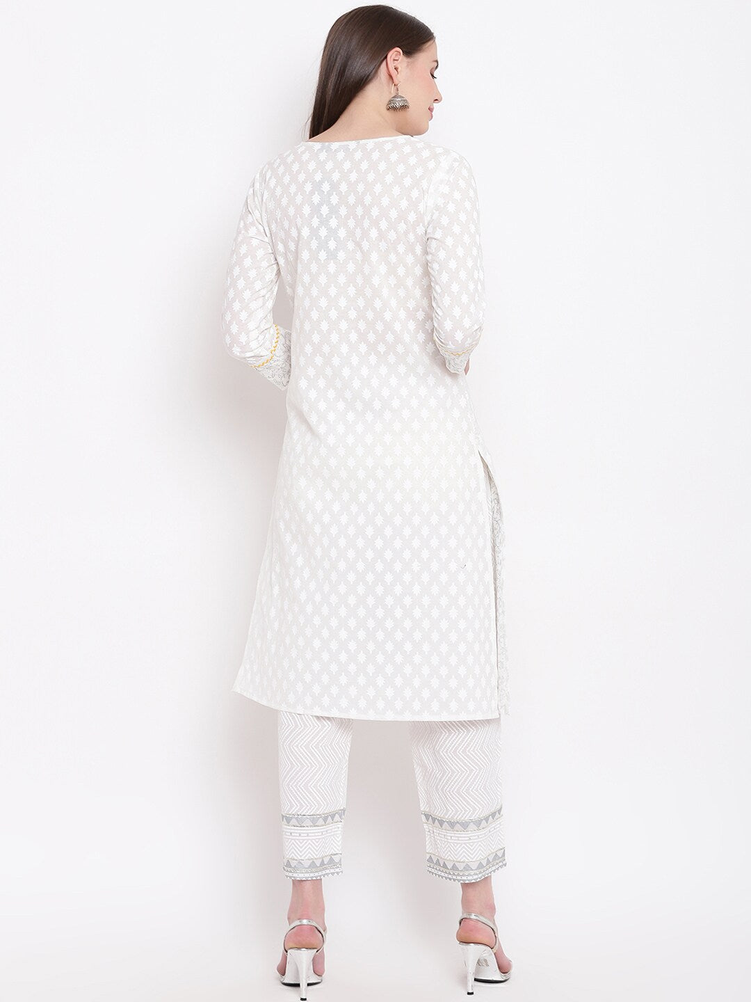 BeIndi Women White Kurtas
