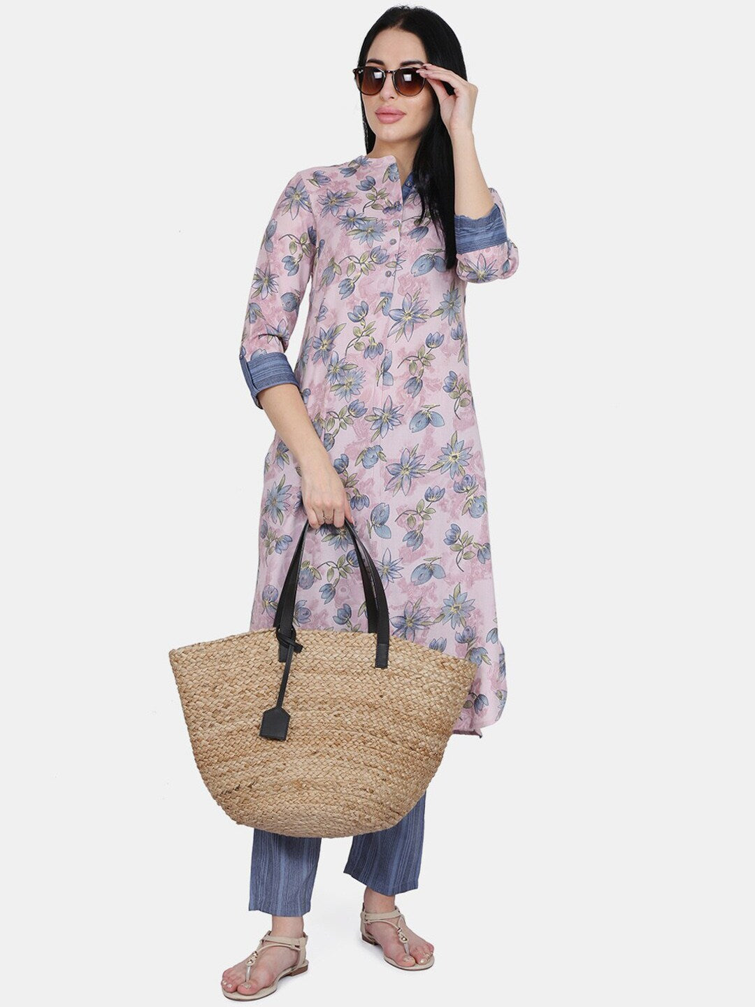 BeIndi Women Purple Foil Printed Kurta With Straight Pant And Pocket