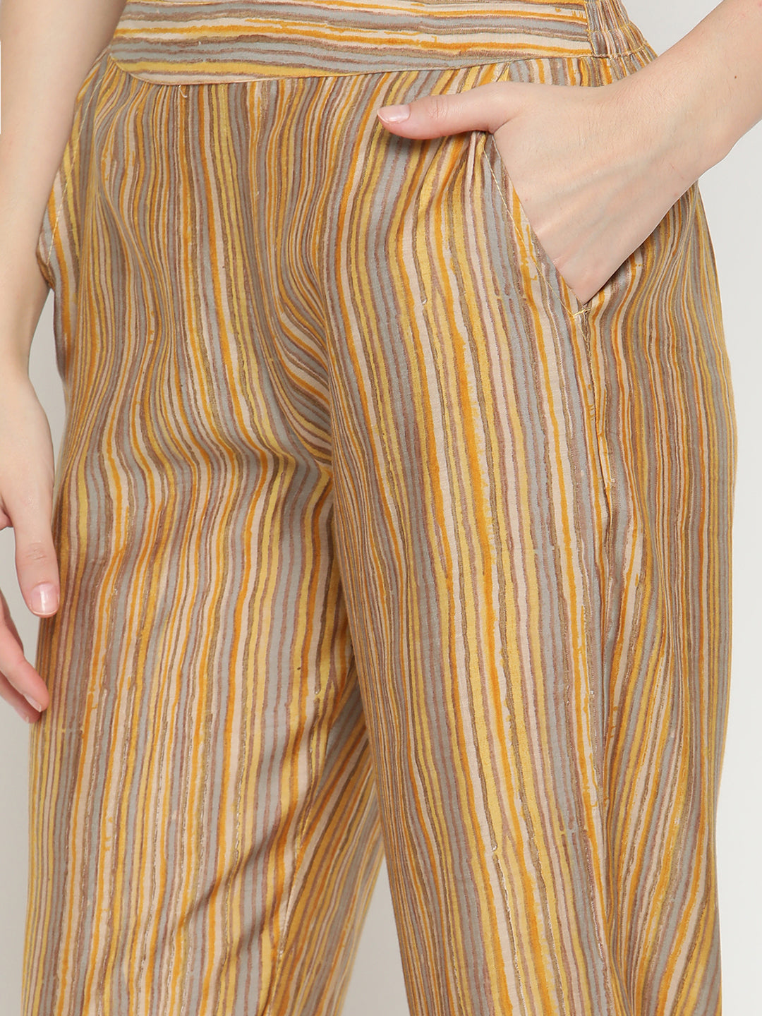 BeIndi Women Mustard Foil Floral Print Kurta Set