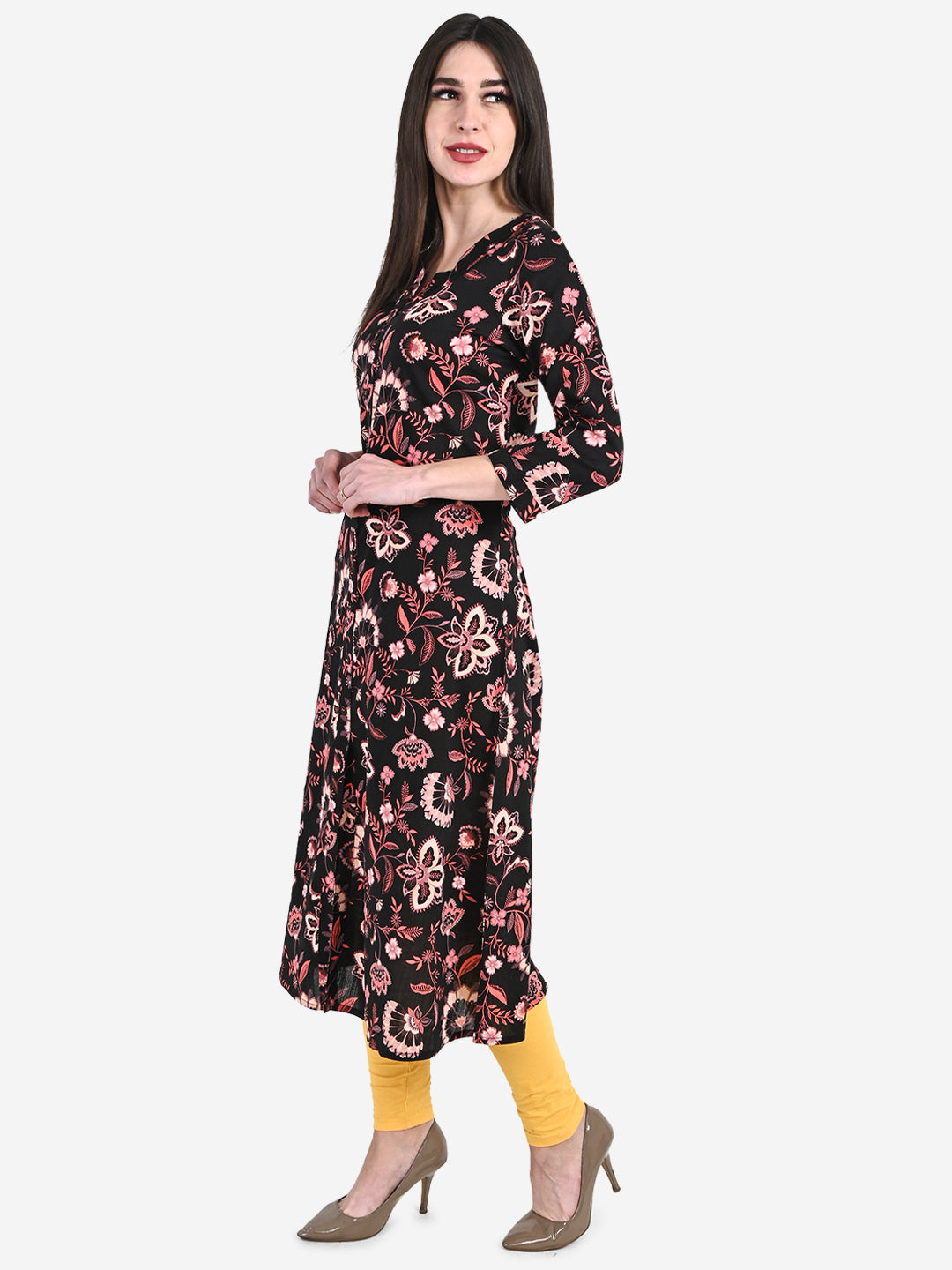 Be Indi Women Black & Pink Floral Printed Kurta