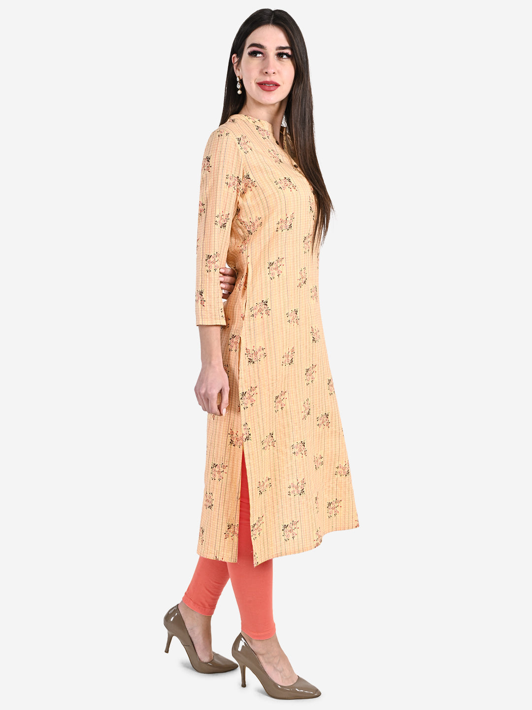 Be Indi Women Peach-coloured Floral Printed Kurta