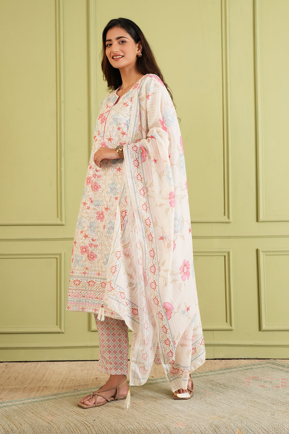 Blush Meadow Floral Kurta Set
