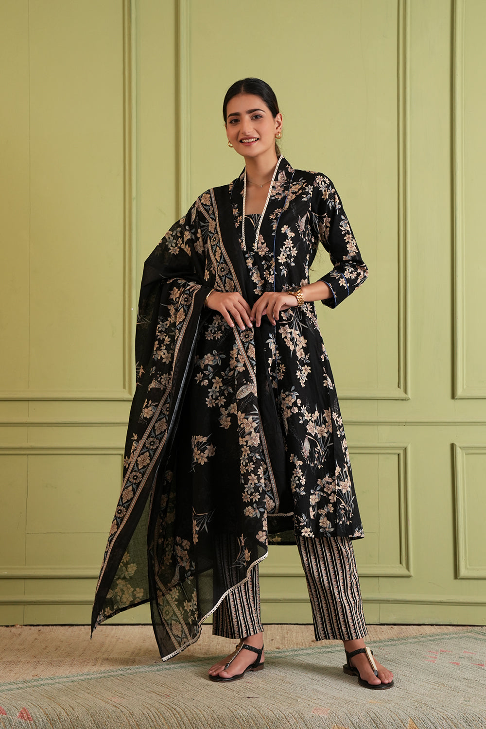 Ebony Blossom Kurta Set with Dupatta
