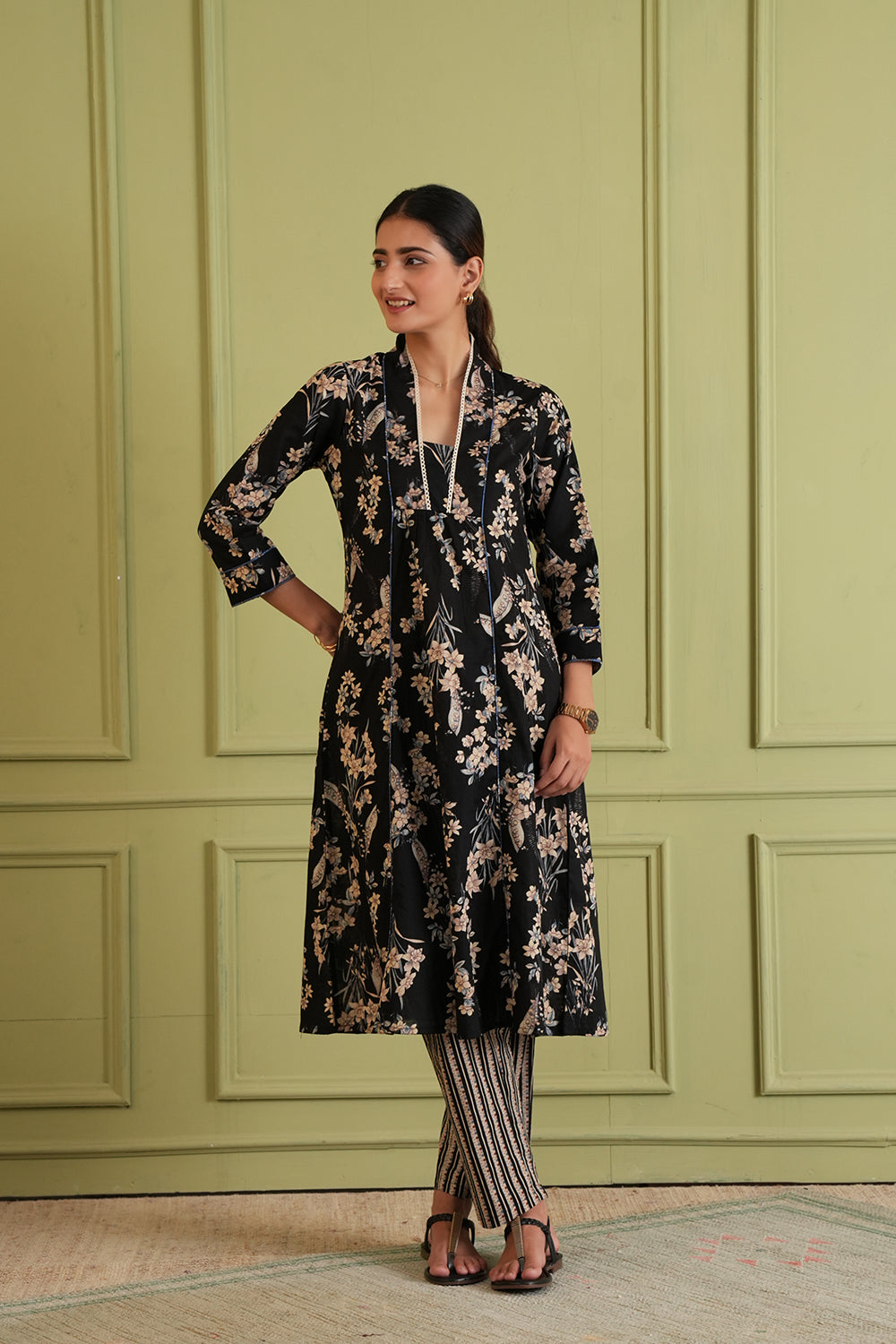 Ebony Blossom Kurta Set with Dupatta