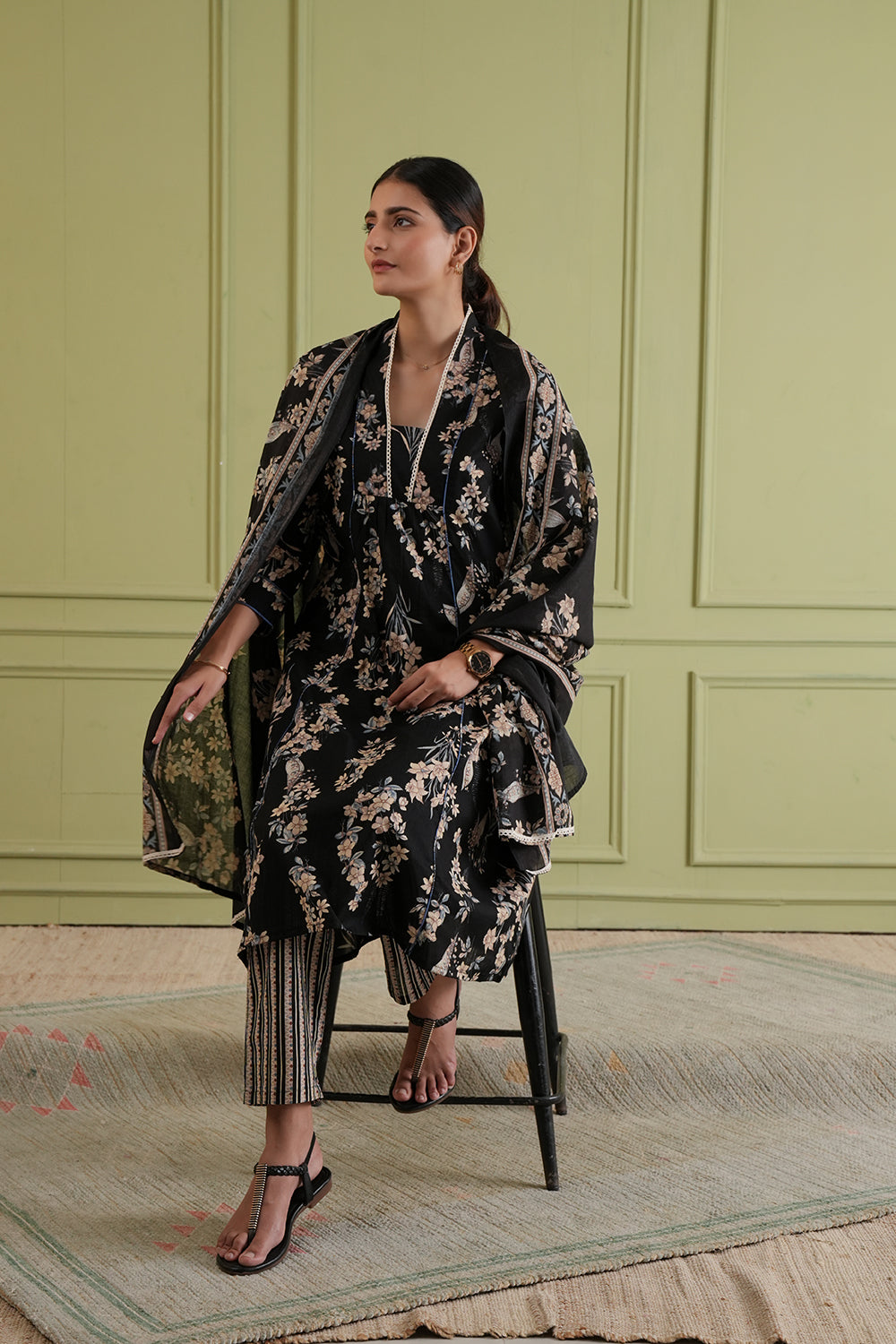 Ebony Blossom Kurta Set with Dupatta