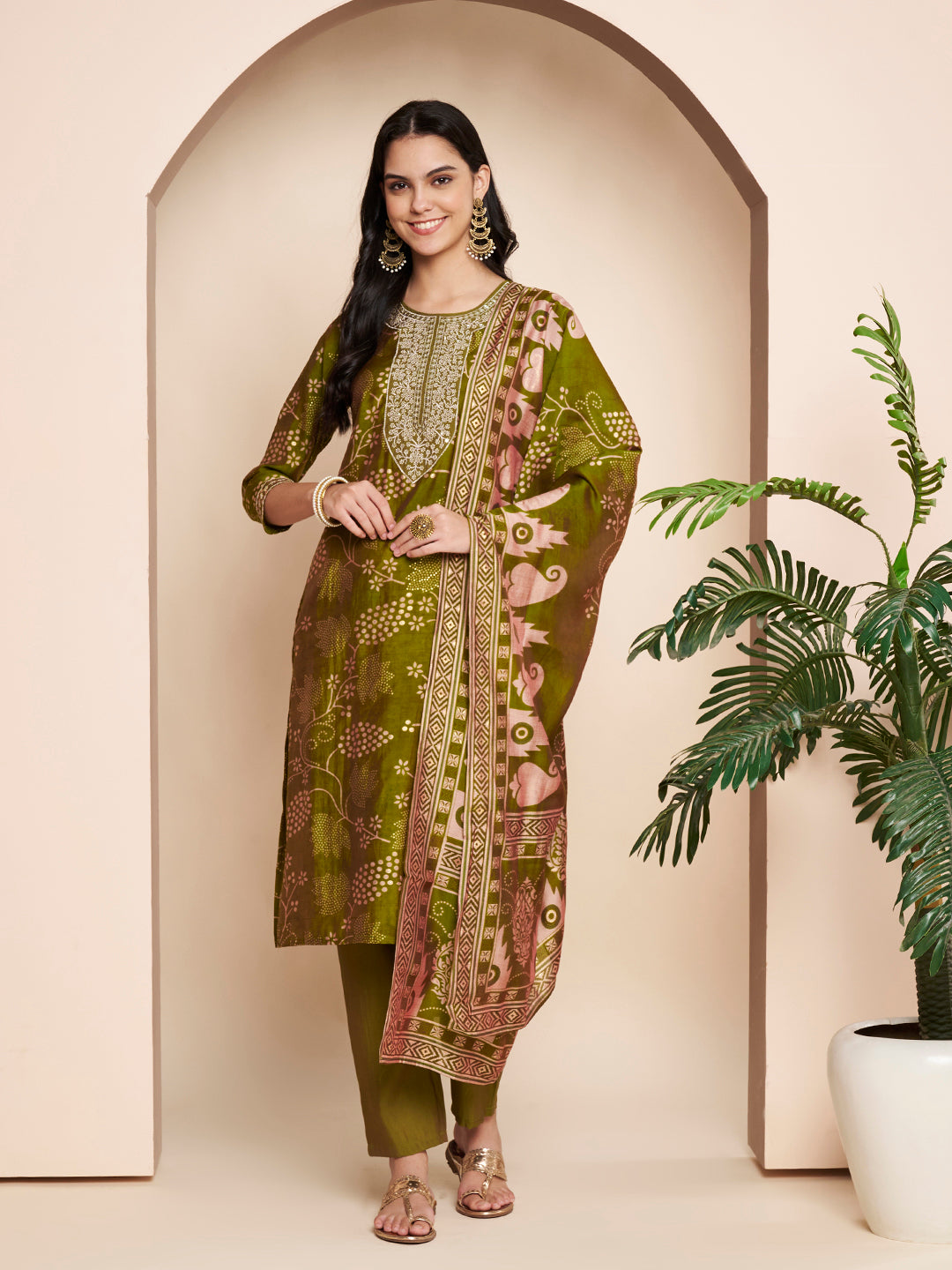 Green Embroidered Kurta Set with Pant & Dupatta