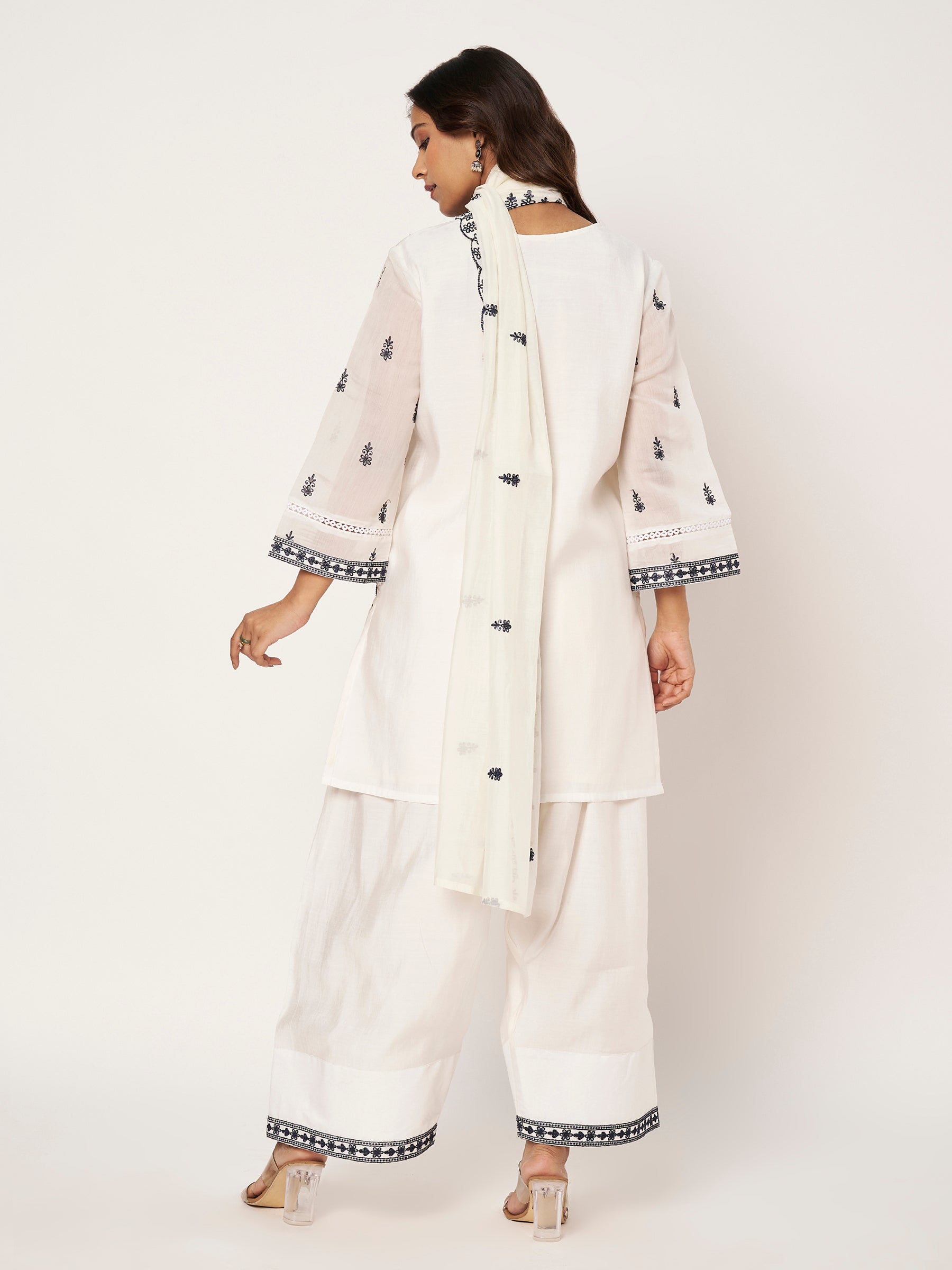 Ivory Indigo Set