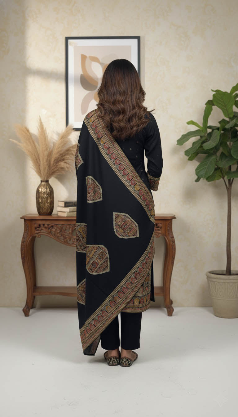 Elegant Black Ethnic Kurta Set with Intricate Printed Borders & Dupatta