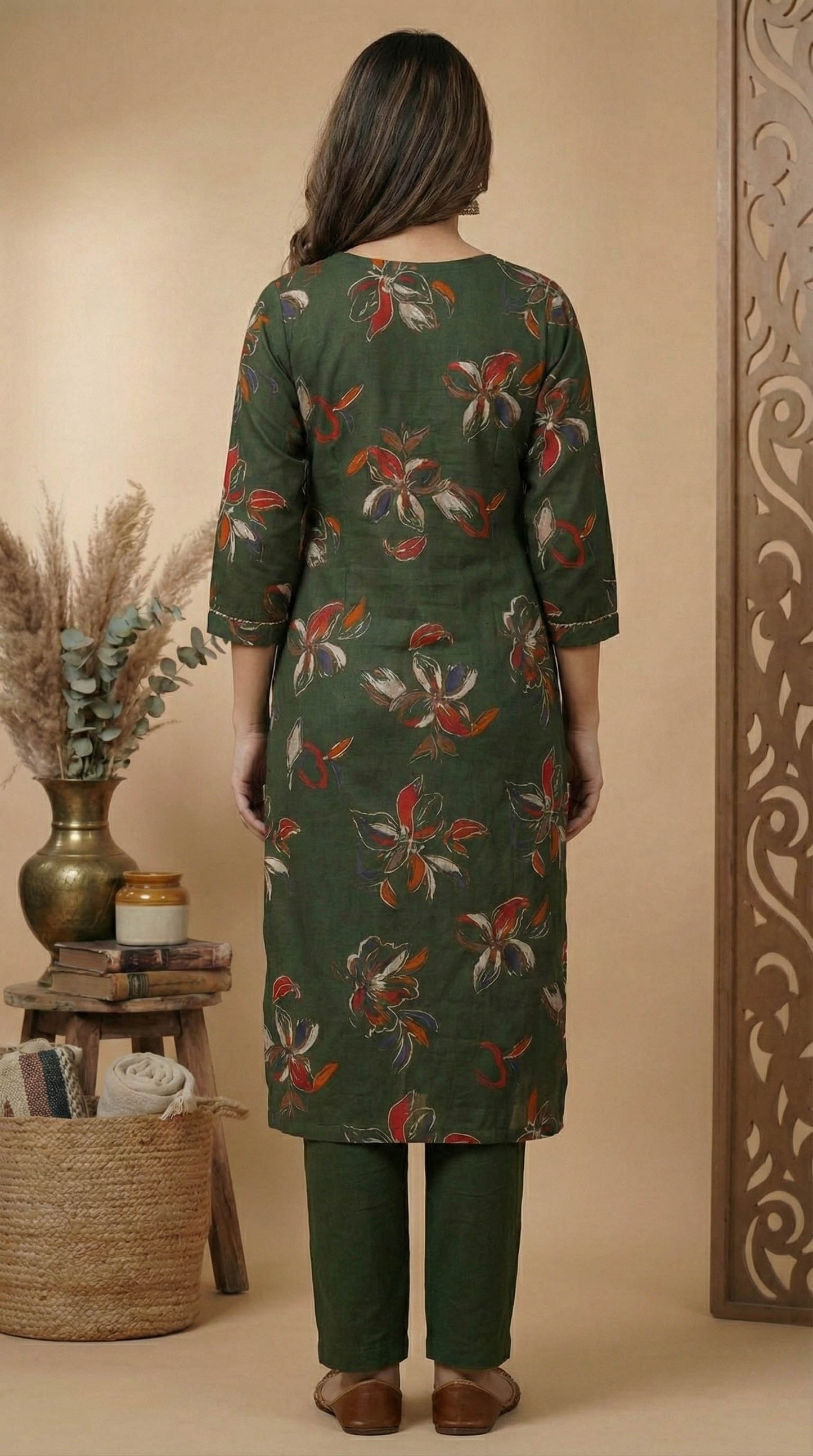 Green Floral Printed Kurta with pant
