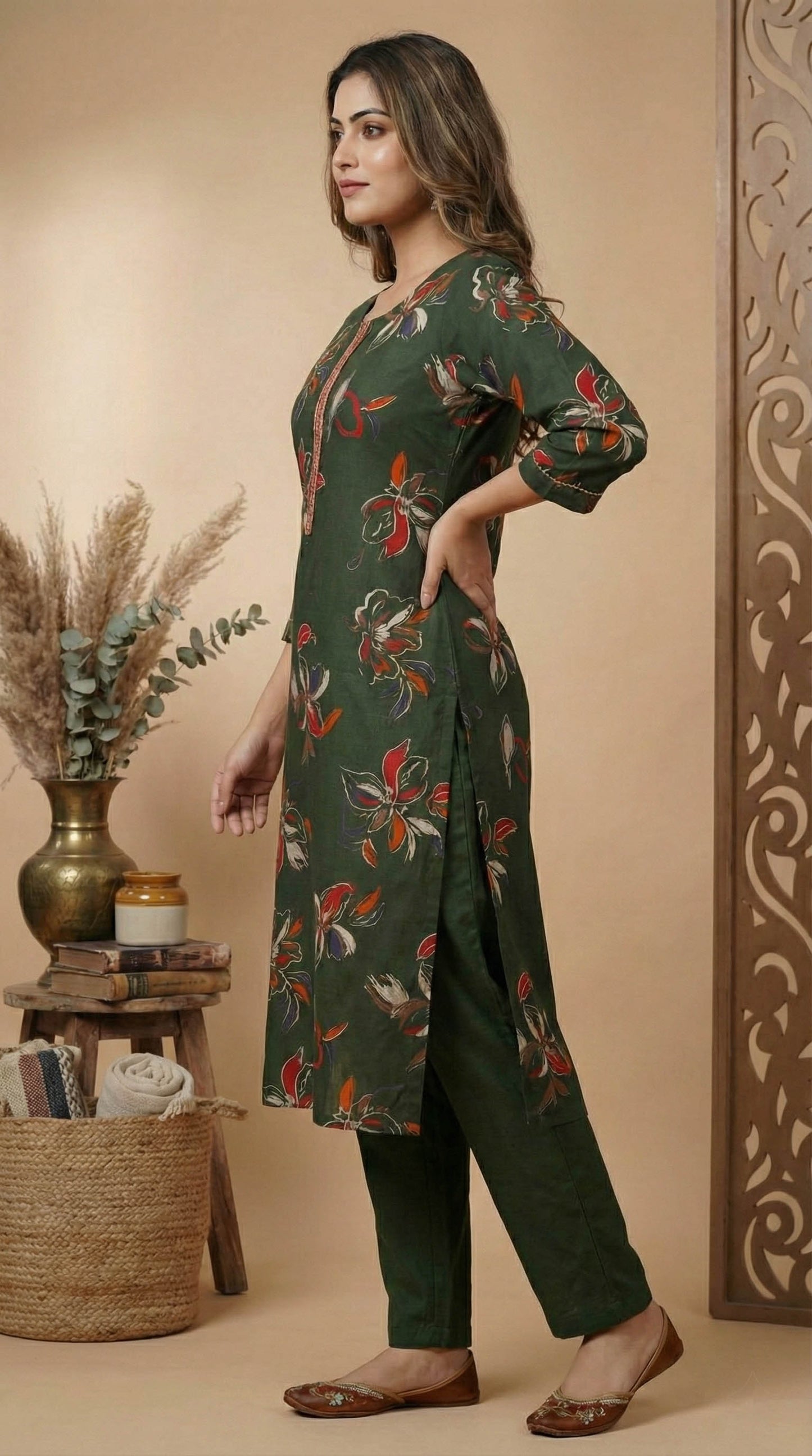 Green Floral Printed Kurta with pant