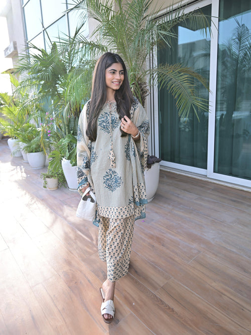Blue Bloom Cotton Kurta Set