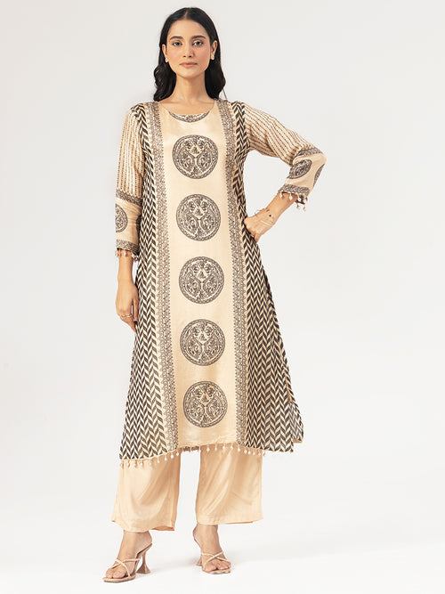 Aira Kurta Set