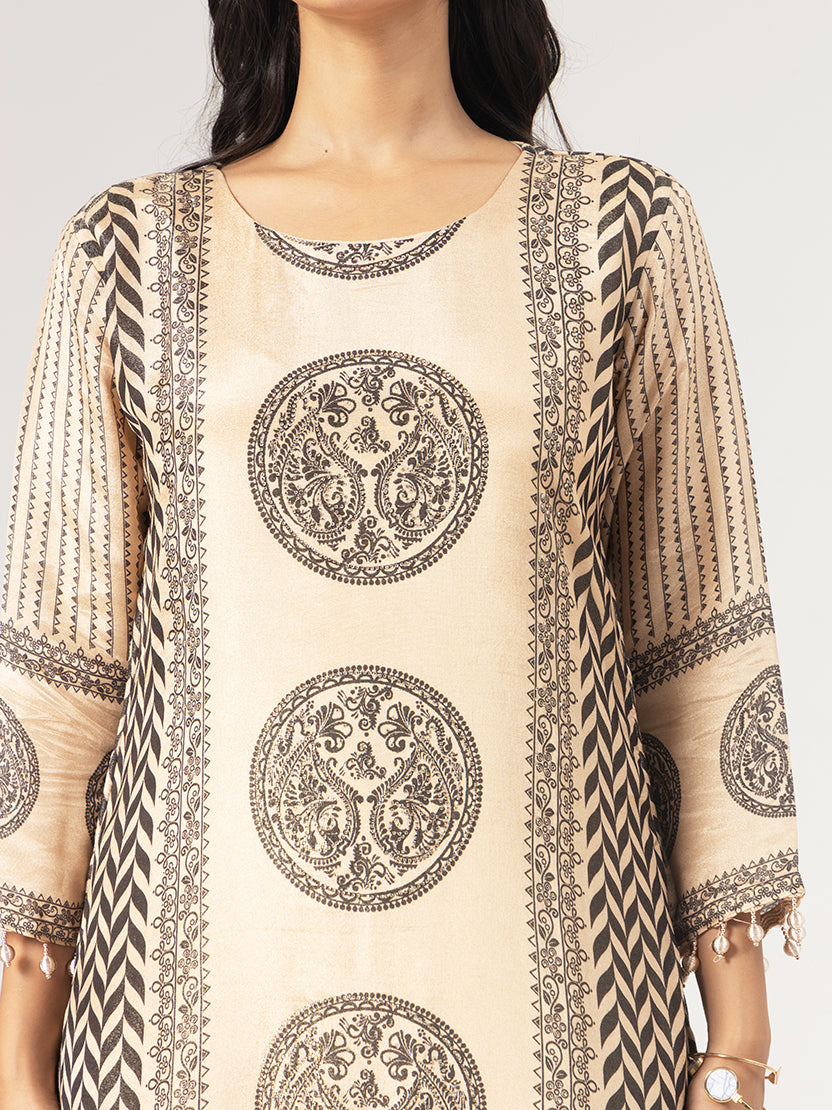 Aira Kurta Set