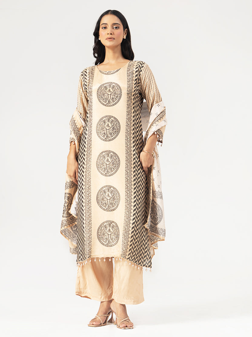 Aira Kurta Set