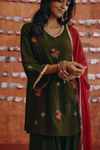 Anaar Set