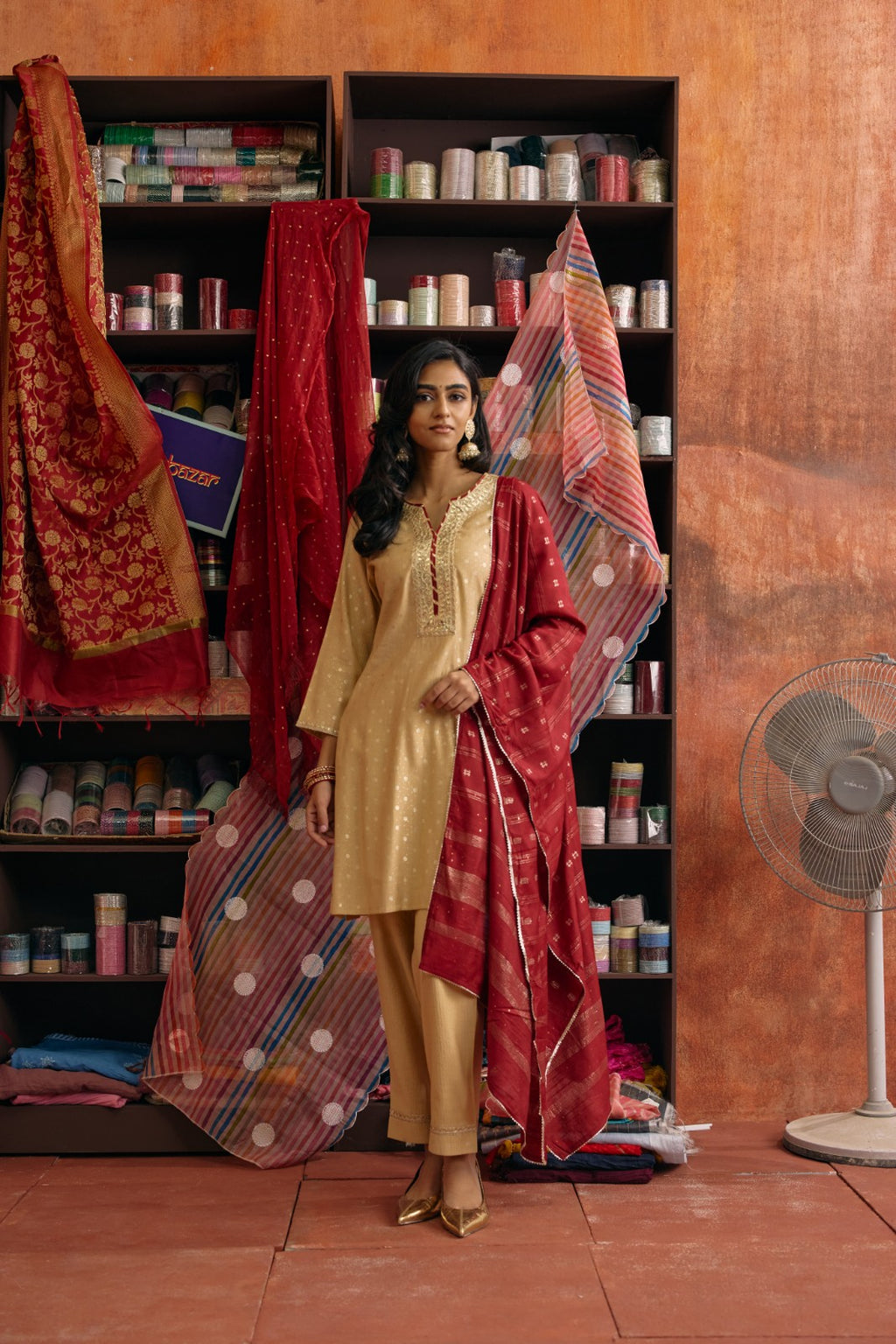 Chamak Chalo Set